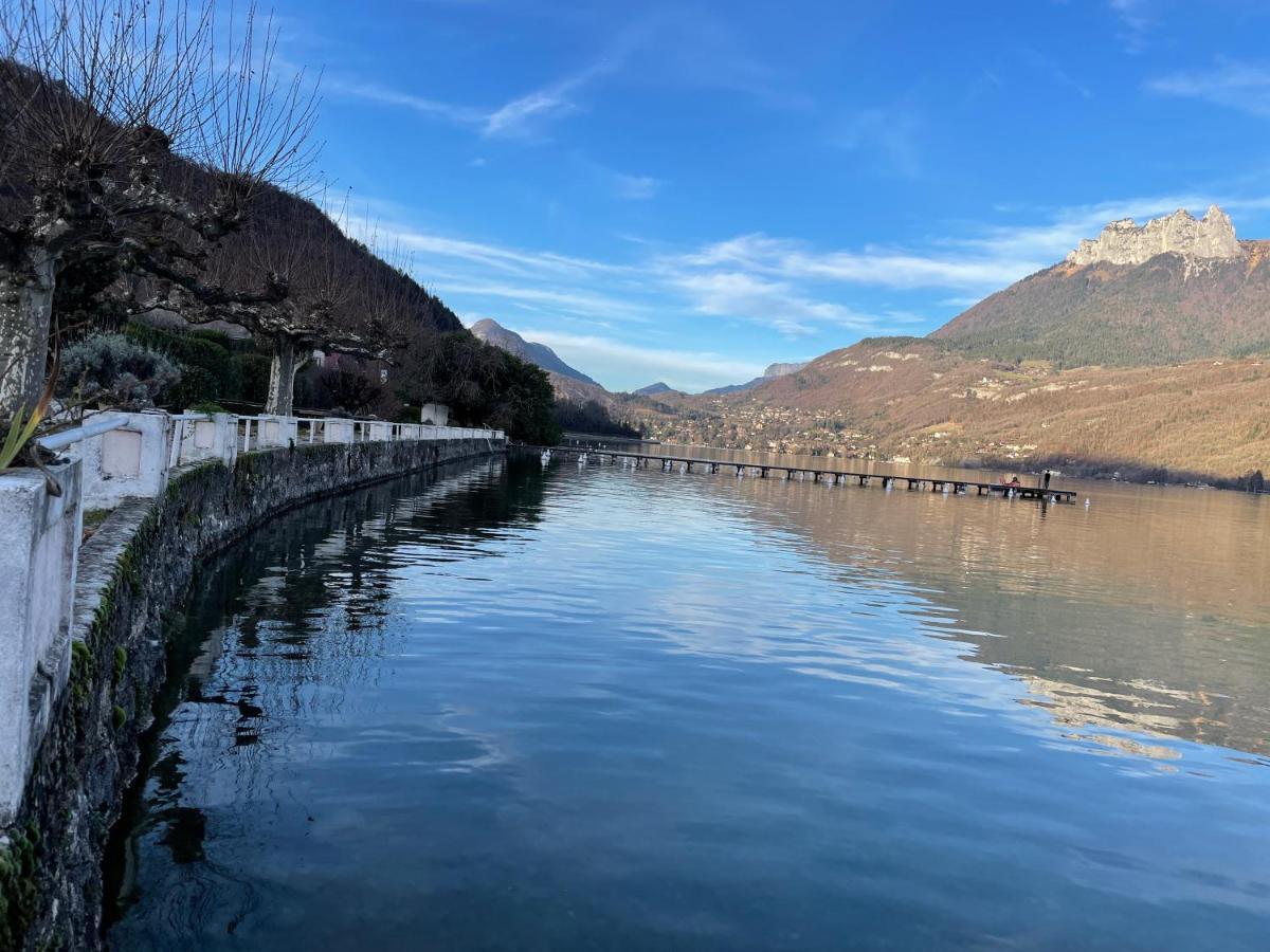 Rare 2 Bedroom With Private Beach On Lake Annecy Doussard Esterno foto